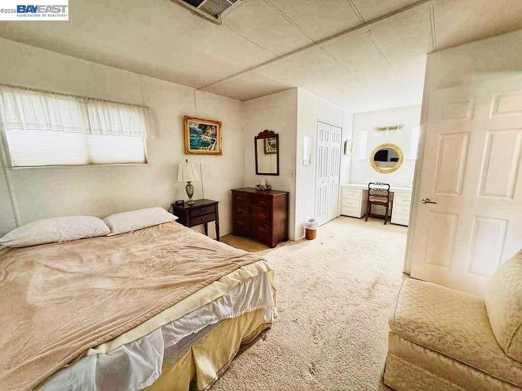 Image 12 of property listing at 3231 Vineyard Ave, Pleasanton, CA 94566
