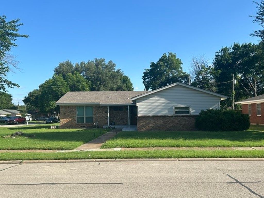 3022 Konet Street, Irving, TX 75060