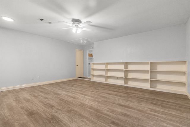 8825 Mystic Trail, Fort Worth, TX 76118