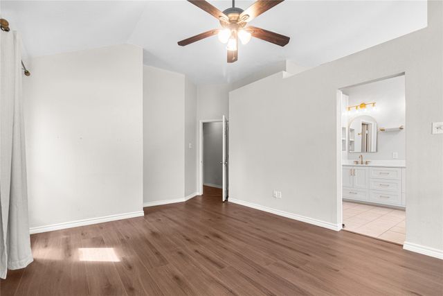 8825 Mystic Trail, Fort Worth, TX 76118