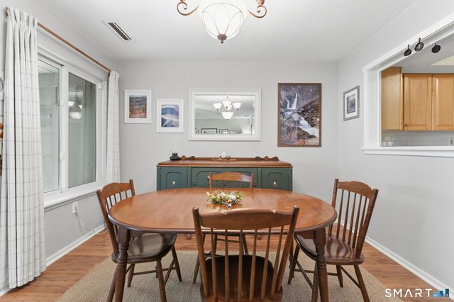 11 Willow Lane 11, Avon, CT 06001