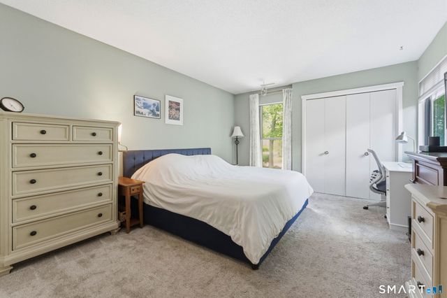 11 Willow Lane 11, Avon, CT 06001
