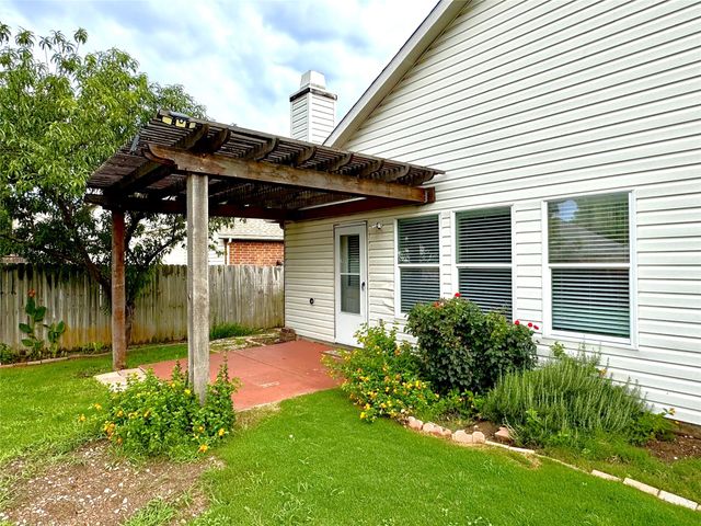 5301 Comanche Wells Drive, Mckinney, TX 75071