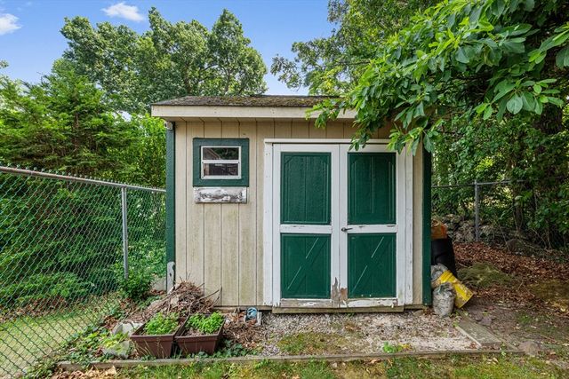 4 Rogers Street, Randolph, MA 02368