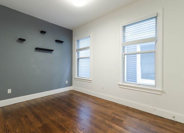 249 Lexington St 2, Boston, MA 02128