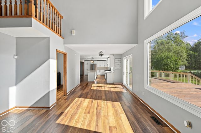 7023 Stonecreek Drive, Plainfield, IN 46168