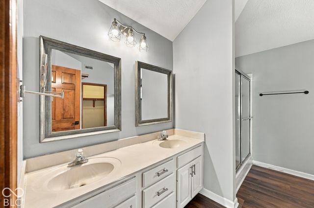 7023 Stonecreek Drive, Plainfield, IN 46168