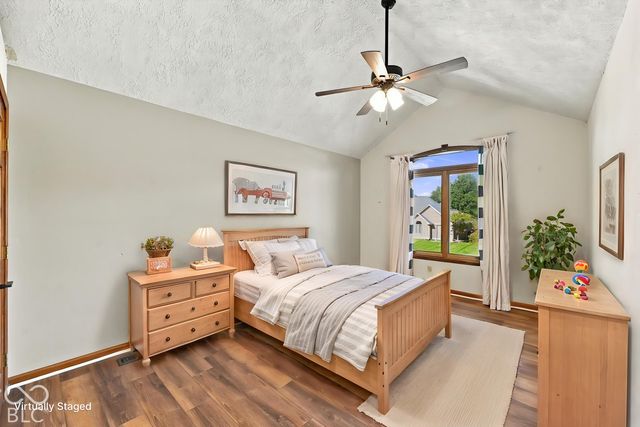7023 Stonecreek Drive, Plainfield, IN 46168