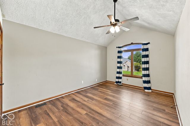 7023 Stonecreek Drive, Plainfield, IN 46168