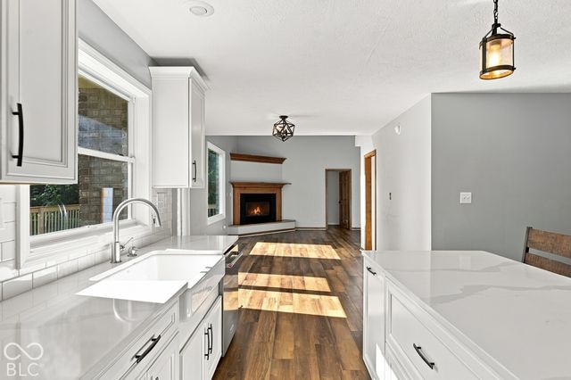 7023 Stonecreek Drive, Plainfield, IN 46168