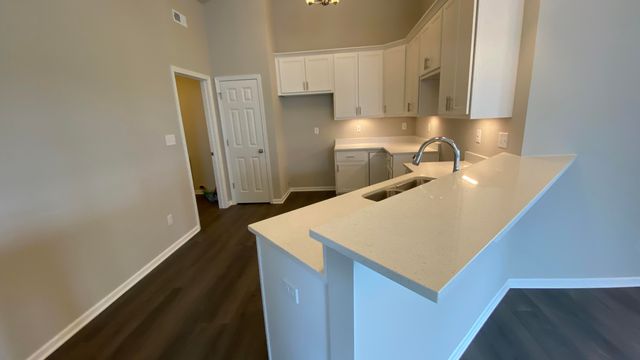 5602 Fountain Circle, Crown Point, IN 46307