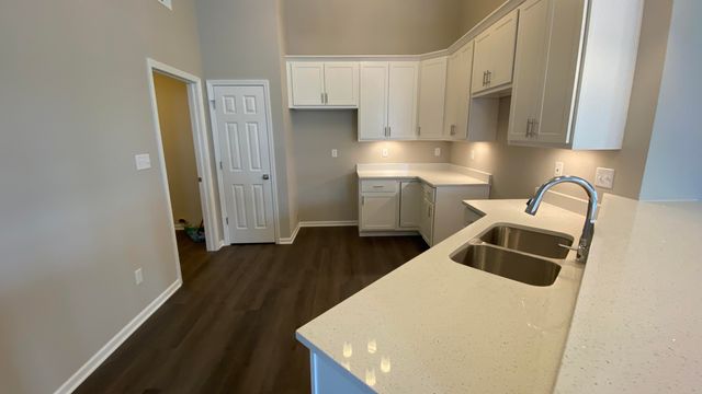 5602 Fountain Circle, Crown Point, IN 46307
