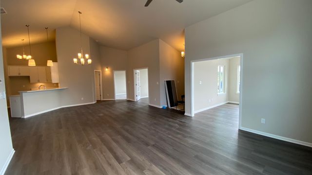 5602 Fountain Circle, Crown Point, IN 46307