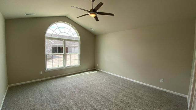 5602 Fountain Circle, Crown Point, IN 46307