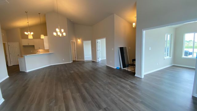 5602 Fountain Circle, Crown Point, IN 46307