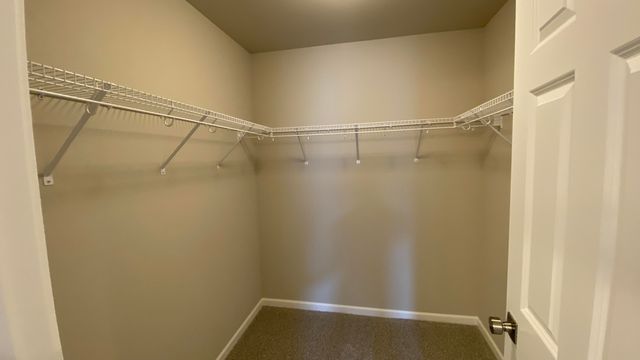5602 Fountain Circle, Crown Point, IN 46307