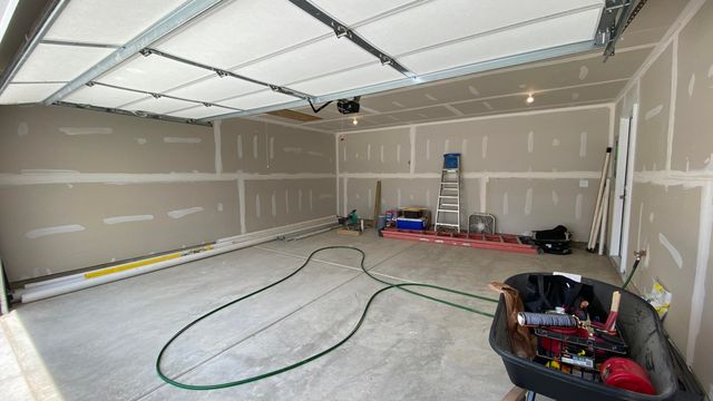 5602 Fountain Circle, Crown Point, IN 46307