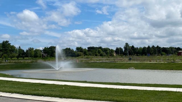 5602 Fountain Circle, Crown Point, IN 46307