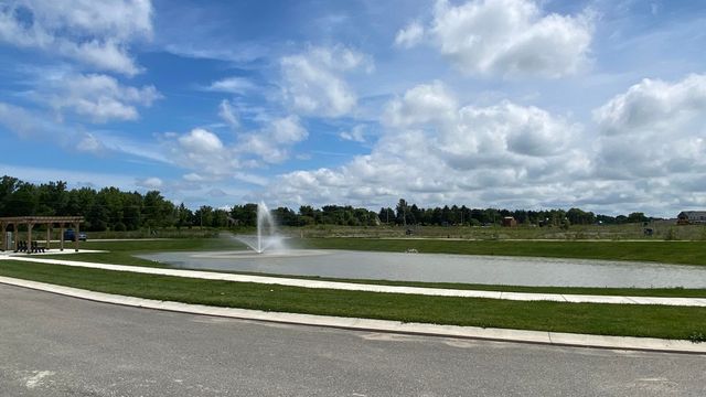5602 Fountain Circle, Crown Point, IN 46307