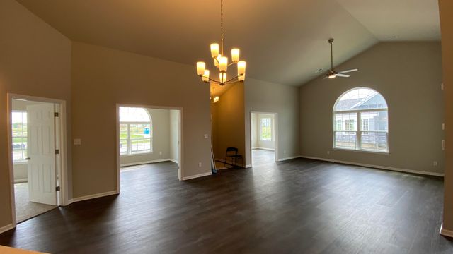 5602 Fountain Circle, Crown Point, IN 46307