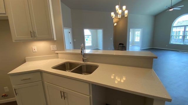 5602 Fountain Circle, Crown Point, IN 46307