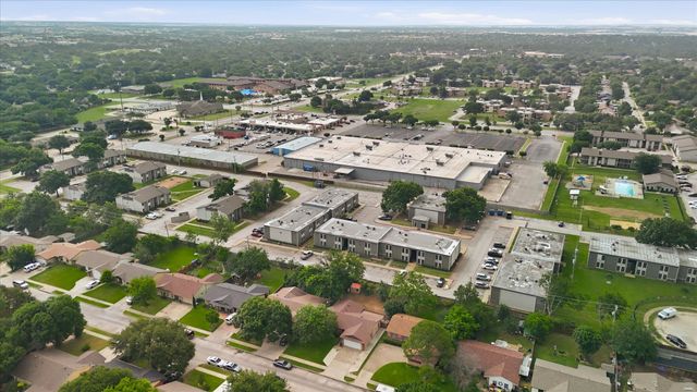 450 Price Drive, Lewisville, TX 75067