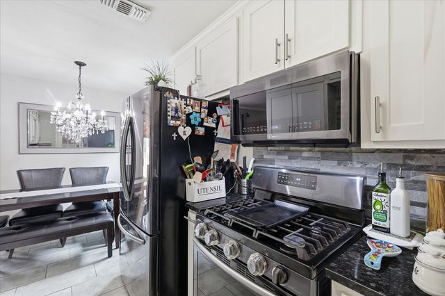 450 Price Drive, Lewisville, TX 75067