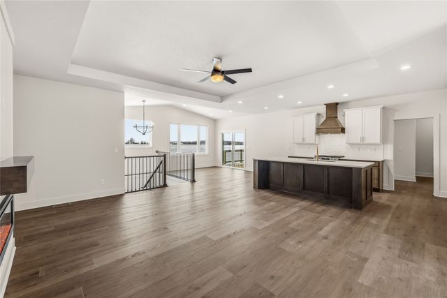 4668 180th Street, Urbandale, IA 50323