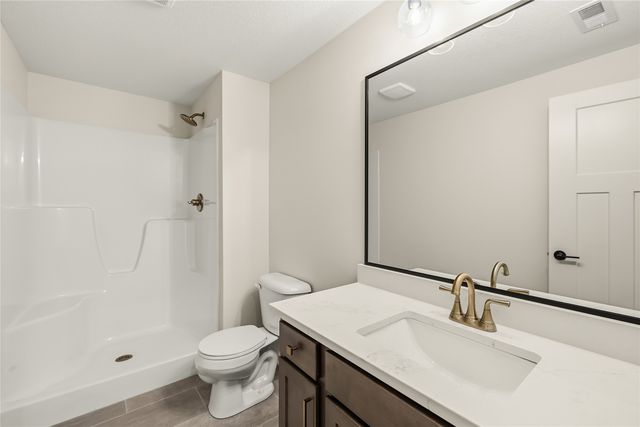 4668 180th Street, Urbandale, IA 50323