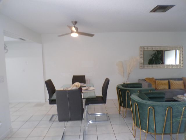 2965 Crosley Drive W B, West Palm Beach, FL 33415