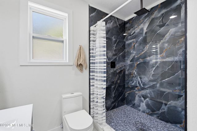 6918 PARK Circle, Jacksonville, FL 32208