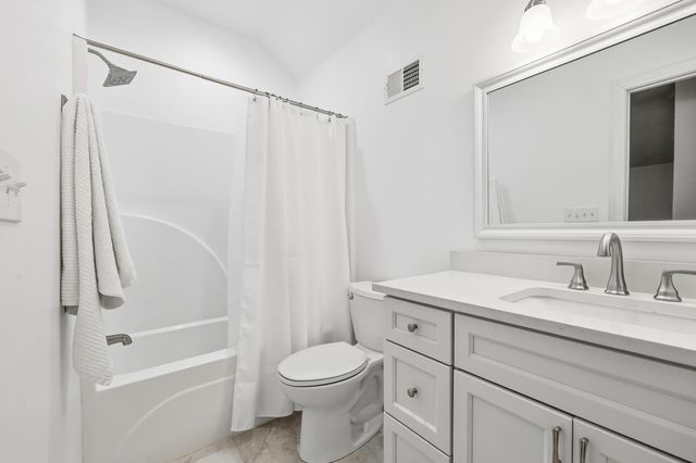 213 Old Carriage Loop, Georgetown, SC 29440