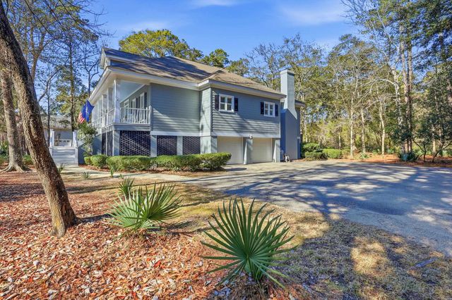 213 Old Carriage Loop, Georgetown, SC 29440