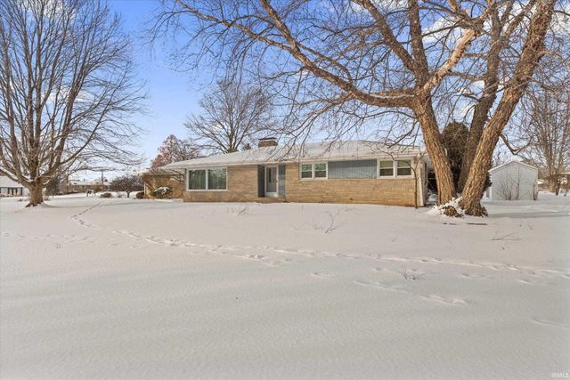 28997 Oak Grove Drive, Elkhart, IN 46514