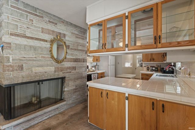 28997 Oak Grove Drive, Elkhart, IN 46514