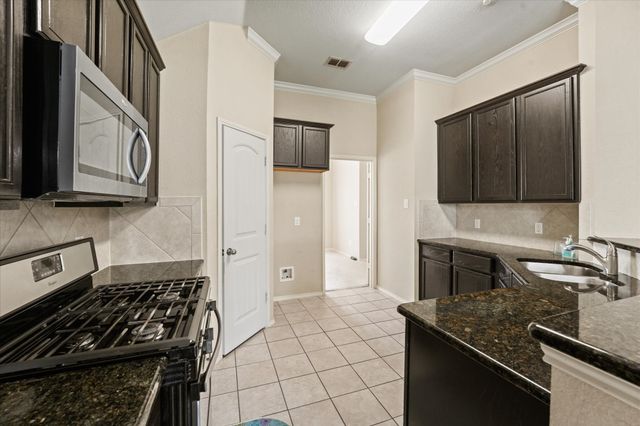 131 Wandering Drive, Forney, TX 75126