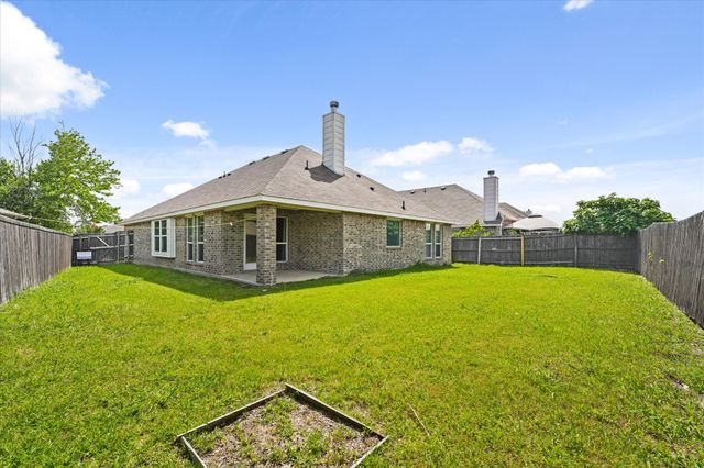 131 Wandering Drive, Forney, TX 75126