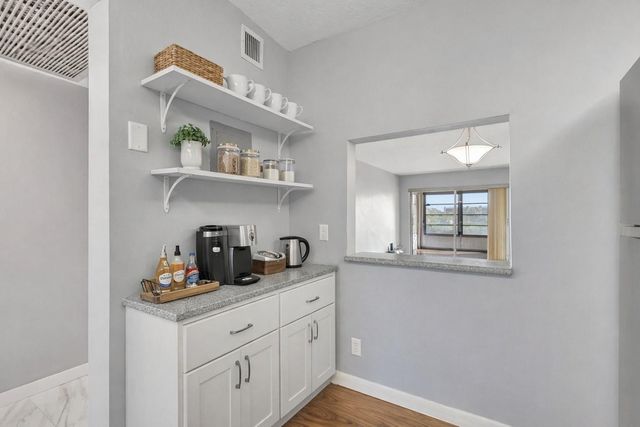 9300 SW 8th Street 303, Boca Raton, FL 33428