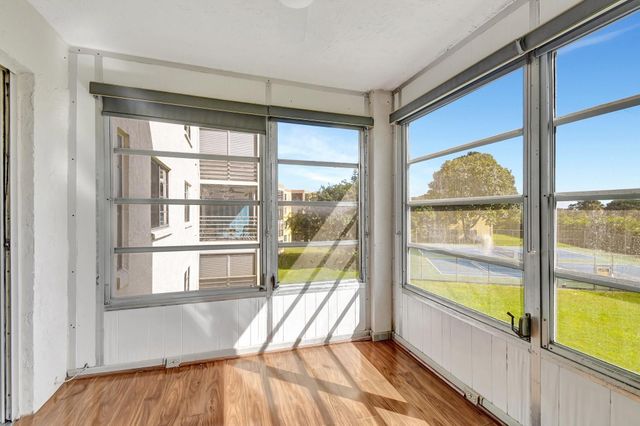 9300 SW 8th Street 303, Boca Raton, FL 33428