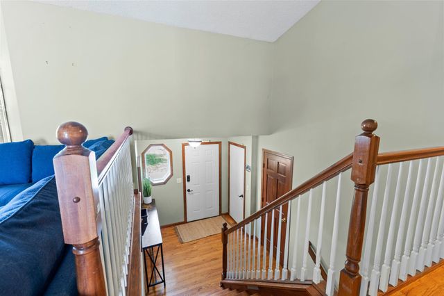 1528 Homestead Street, Shakopee, MN 55379