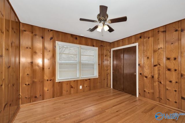 2511 Andrew Jackson Way NE, Huntsville, AL 35811