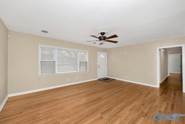 2511 Andrew Jackson Way NE, Huntsville, AL 35811