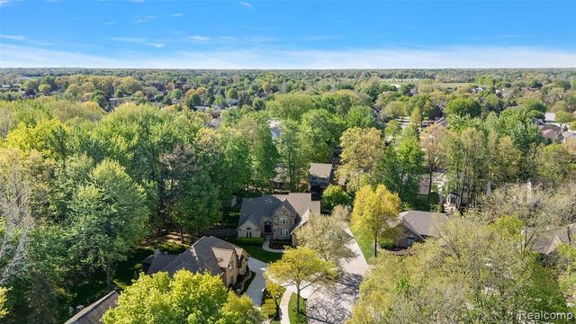 17840 Christine Boulevard, Clinton Township, MI 48038
