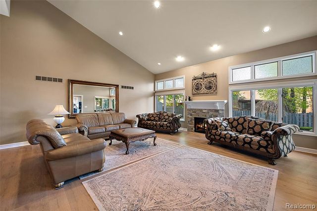 17840 Christine Boulevard, Clinton Township, MI 48038