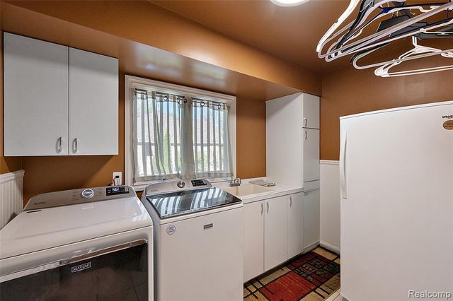 17840 Christine Boulevard, Clinton Township, MI 48038