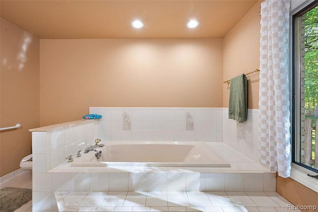 17840 Christine Boulevard, Clinton Township, MI 48038