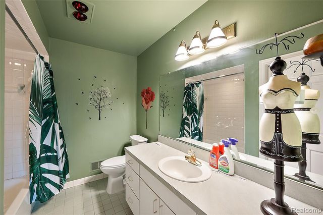17840 Christine Boulevard, Clinton Township, MI 48038