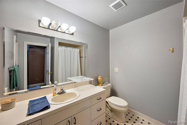 17840 Christine Boulevard, Clinton Township, MI 48038