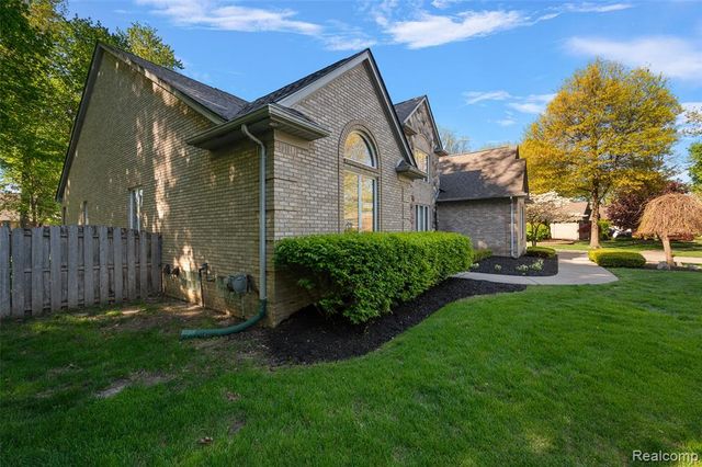 17840 Christine Boulevard, Clinton Township, MI 48038