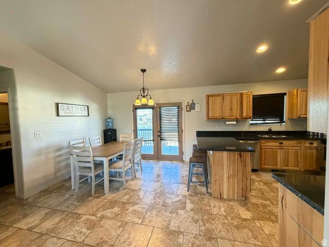 2095 W 4100 N, Spring Glen, UT 84526